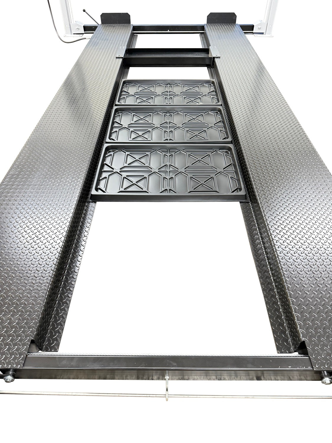 USA8000XLT 8,000 lb Made in the USA Service Storage Four Post Automotive Lift